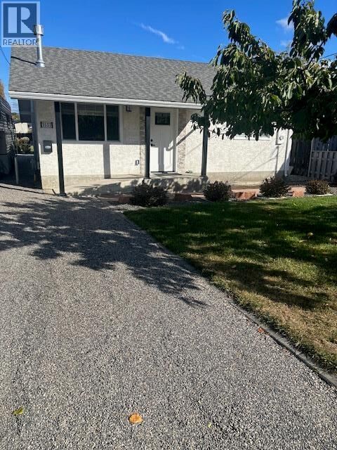 Property Photo: 3537 Lakeshore Road BC V1W 3K1
