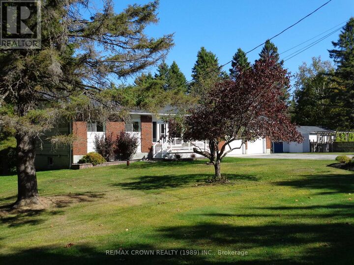 Property Photo:  370 Cedar Heights Road  ON P1B 8G3