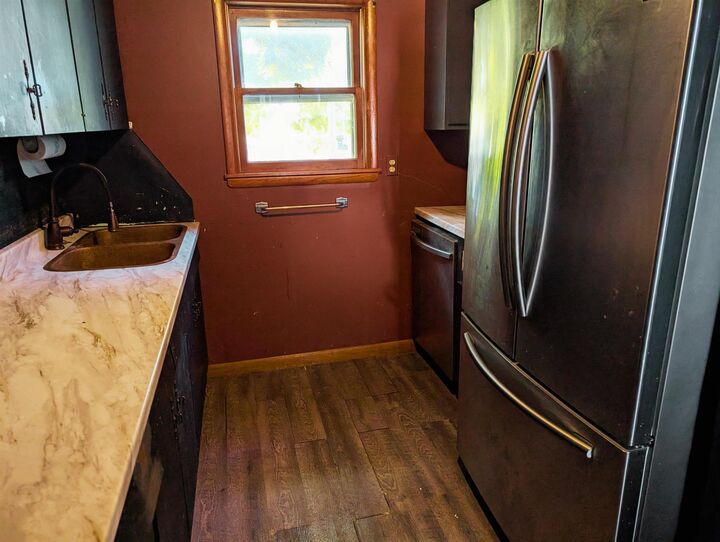 Property Photo: 407 W Center St KS 67834