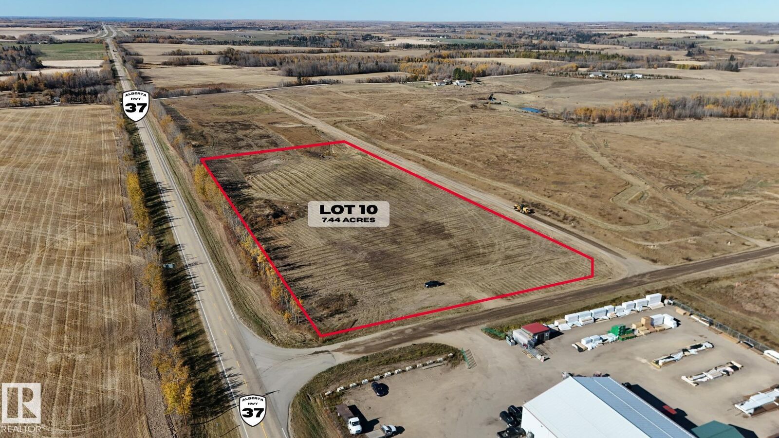 Property Photo:  2102 Highway 37  AB T0E 1V0 