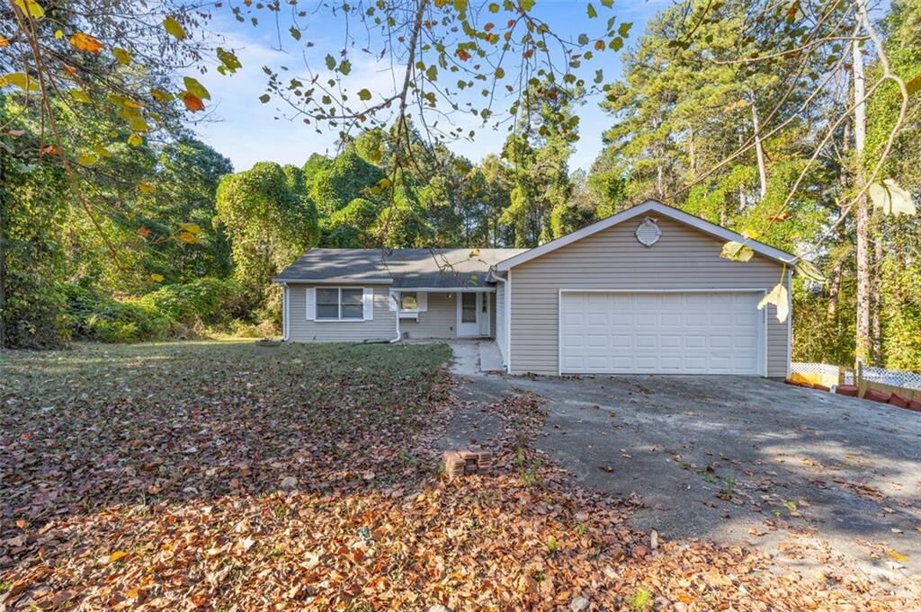 Property Photo:  667 Alcovy Forest Drive  GA 30045