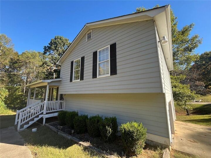 Property Photo:  121 Brooke Drive  GA 30157 