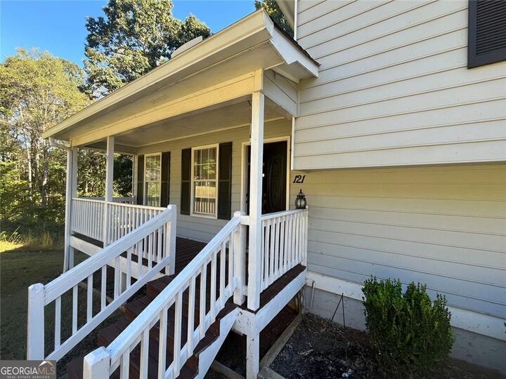 Property Photo: 121 Brooke Drive GA 30157
