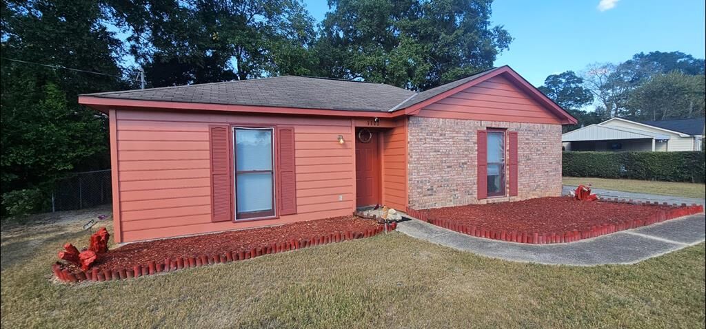 Property Photo:  1122 Woodburn Court  GA 31907 