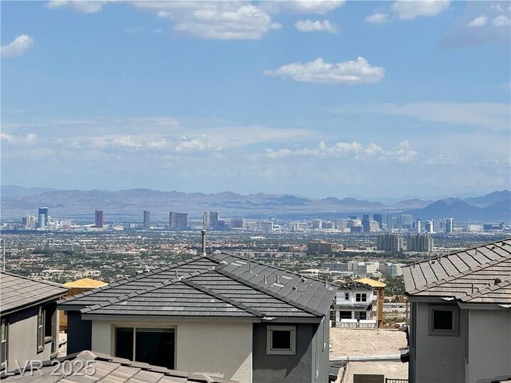 1534 Crowned Eagle Street  Las Vegas NV 89138 photo