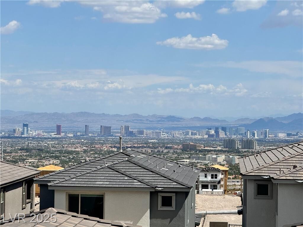 Property Photo: 1534 Crowned Eagle Street NV 89138