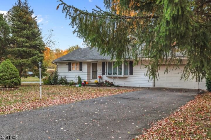 Property Photo: 13 Iron Horse Dr NJ 08551