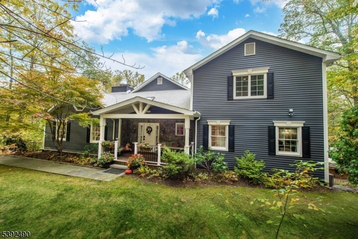 Property Photo: 2 Briarcliff Ter NJ 07405