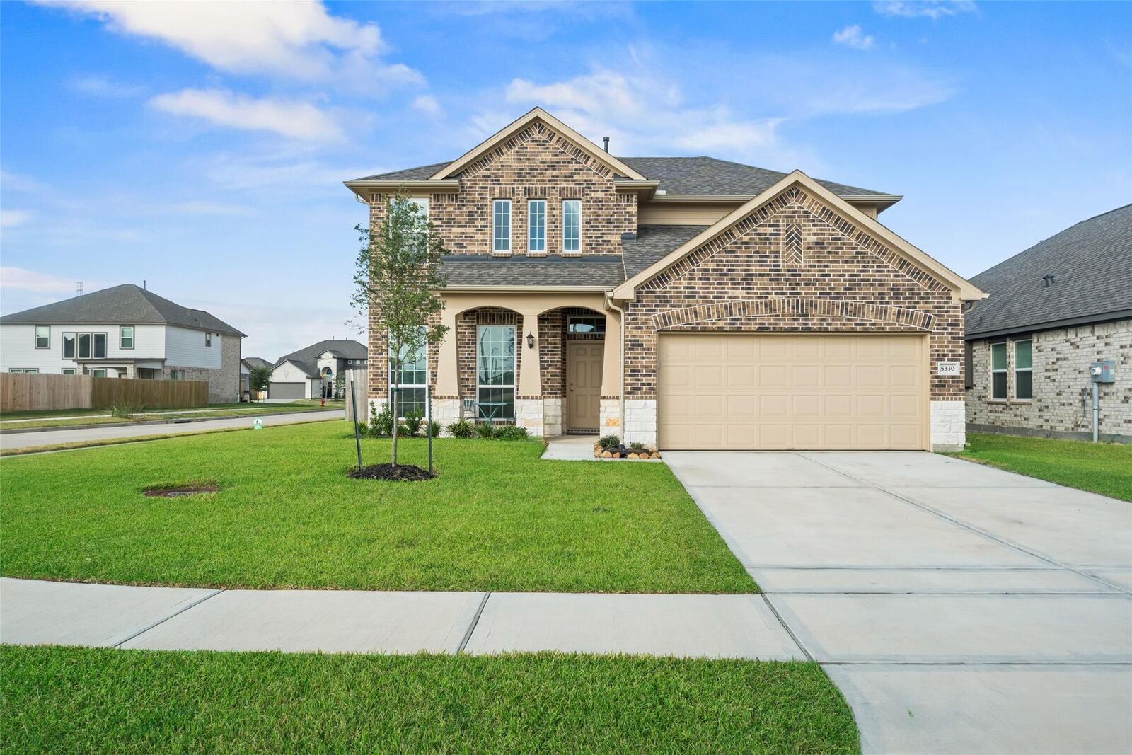 Property Photo:  5330 Latigo Court  TX 77511 