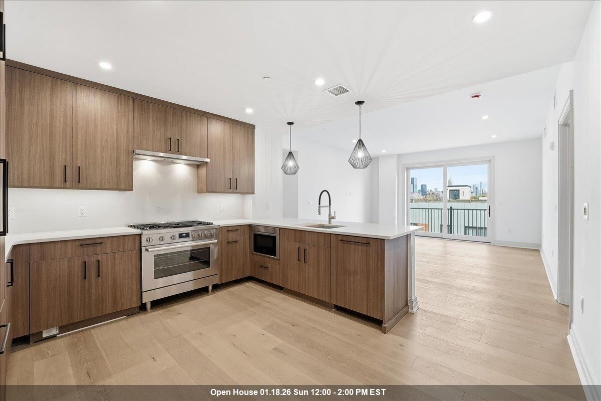 Property Photo: 921 Madison St 605 NJ 07030