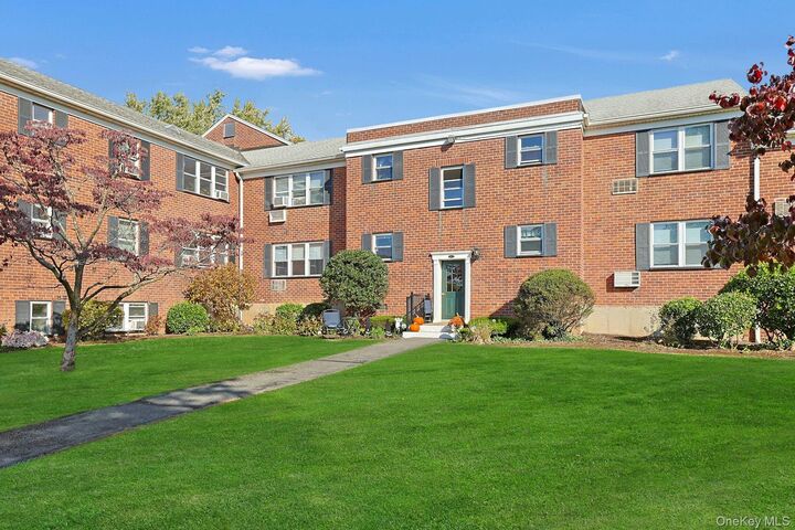 Property Photo:  123-3 South Highland Avenue B3  NY 10562