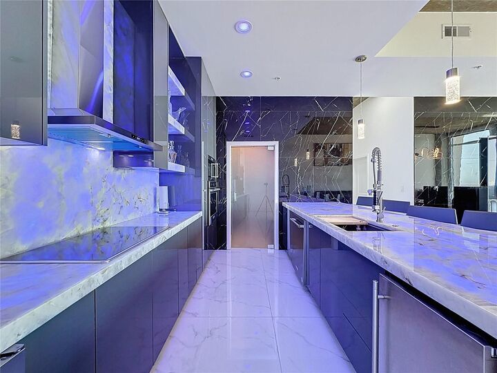 Property Photo:  155 S Court Avenue Penthouse (2905)  FL 32801 