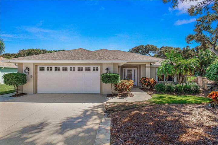 Property Photo:  819 E 21st Avenue  FL 32169