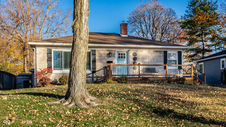 Property Photo: 5657 Primrose Avenue IN 46220