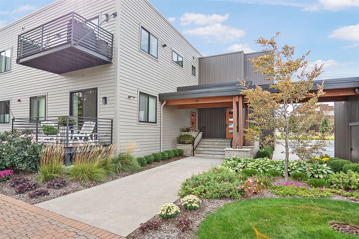 110 Central Avenue 108  Holland MI 49423-2807 photo