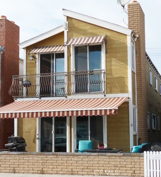 Property Photo:  205 29th Street A  CA 92663