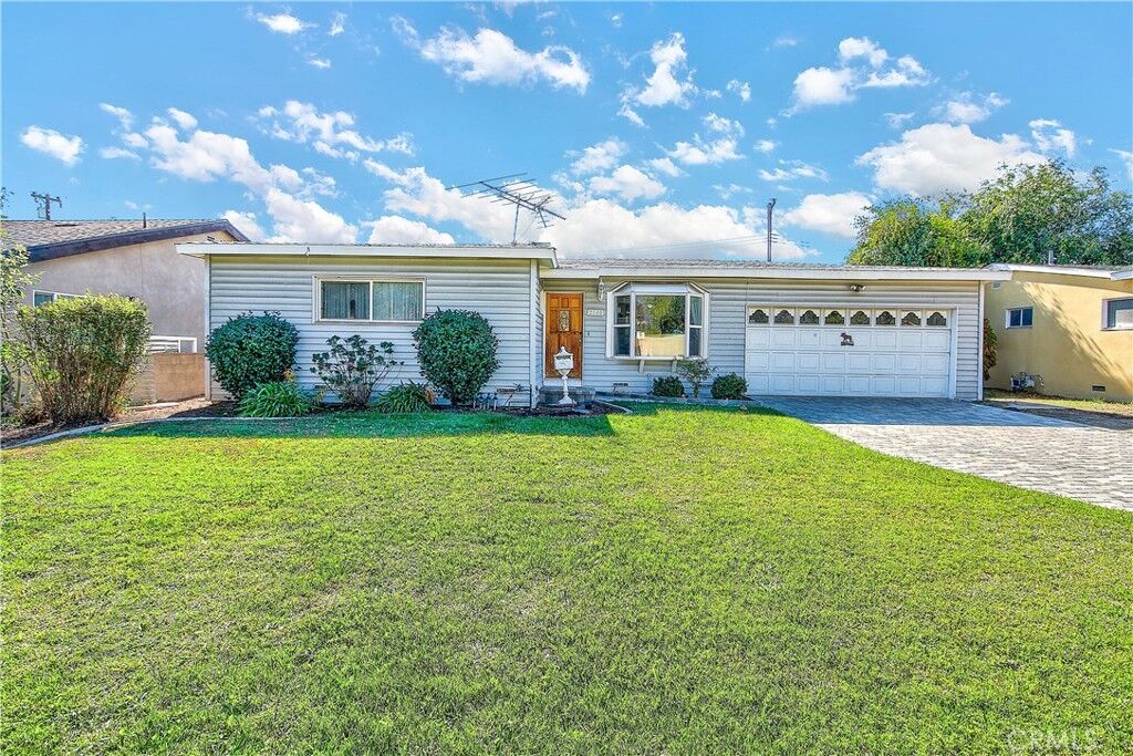 Property Photo:  1148 E Raymond  CA 91764 