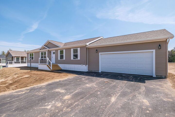 Property Photo:  72 Diamondback Drive  NH 03867 