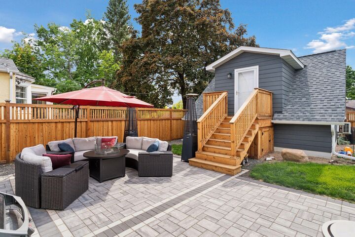 Property Photo:  633 Saratoga Street S  MN 55116 