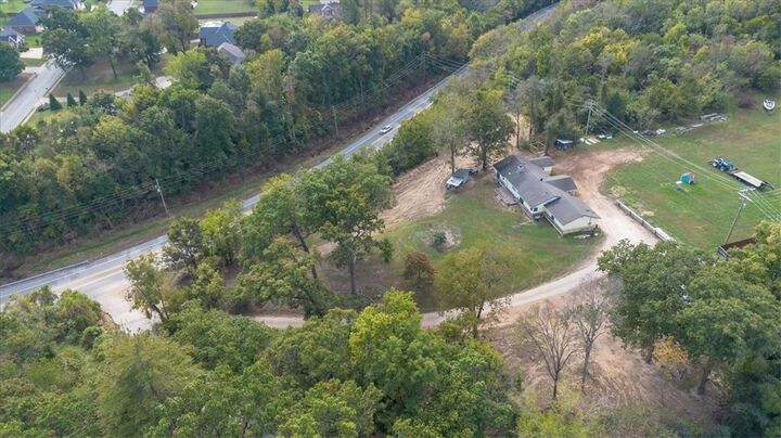 Property Photo: 101 Oakhurst Street AR 72712