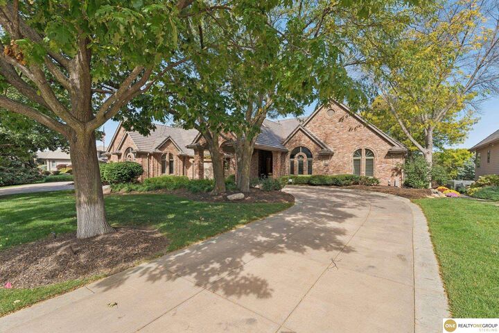 Property Photo:  1611 S 186 Circle  NE 68130