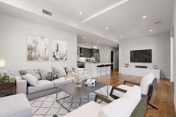 Property Photo: 537 E 2nd St 101 MA 02127