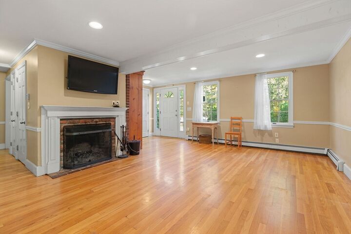 Property Photo:  274 Commons Way  MA 02631 