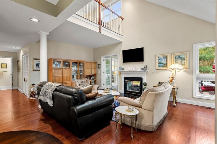 Property Photo: 50 Hill Cir 50 MA 01803