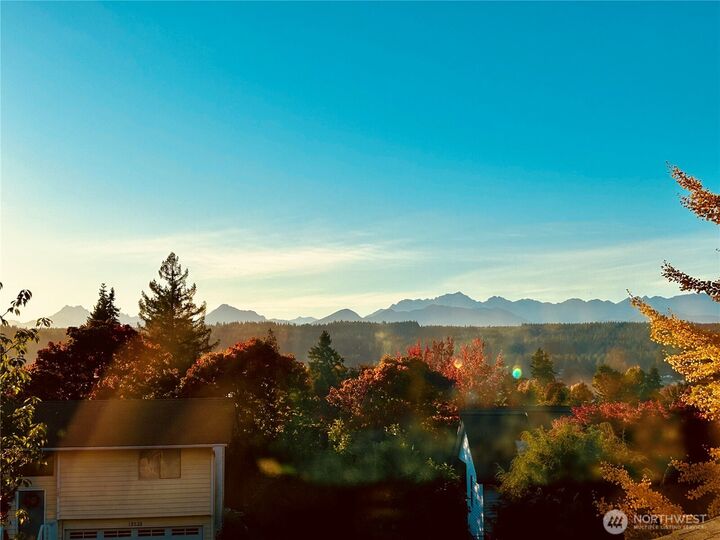 Property Photo: 18546 10th Avenue NE WA 98370
