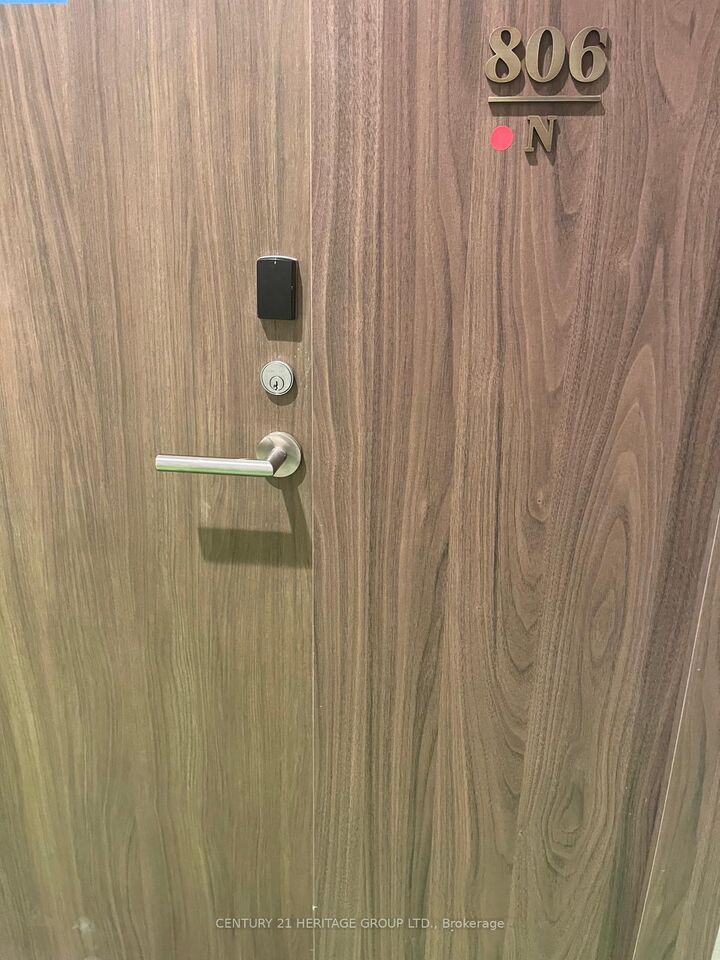 Photo de la propriété:  8188 Yonge Street 806  ON L4J 1W5