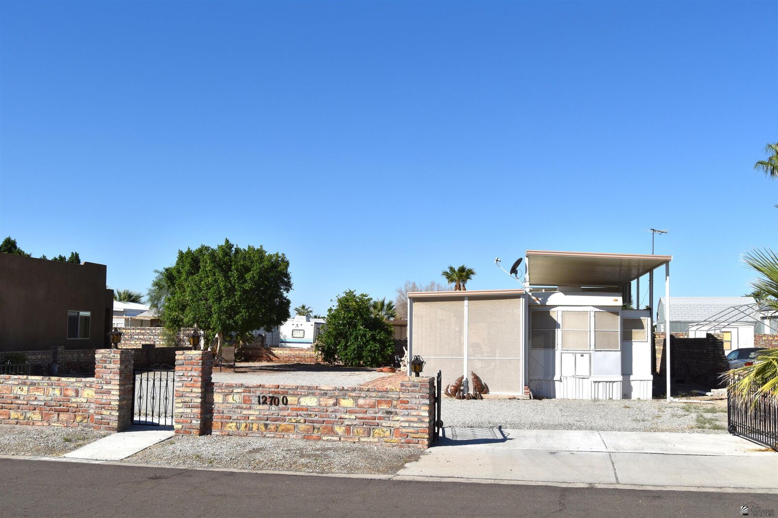 Property Photo: 12700 S Joleane Ave AZ 85367