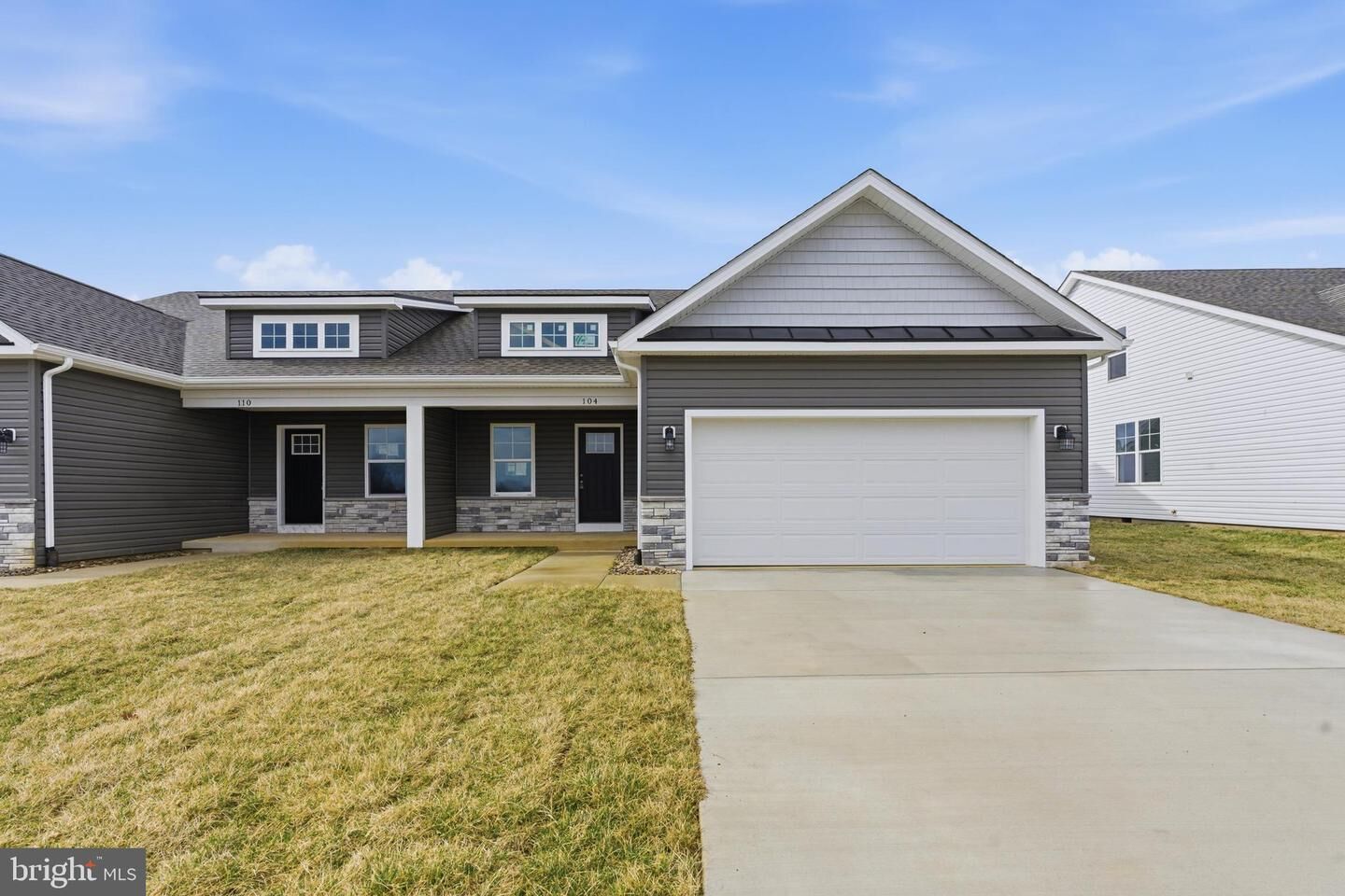 Property Photo:  104 Barrier Reef Drive  WV 25403 