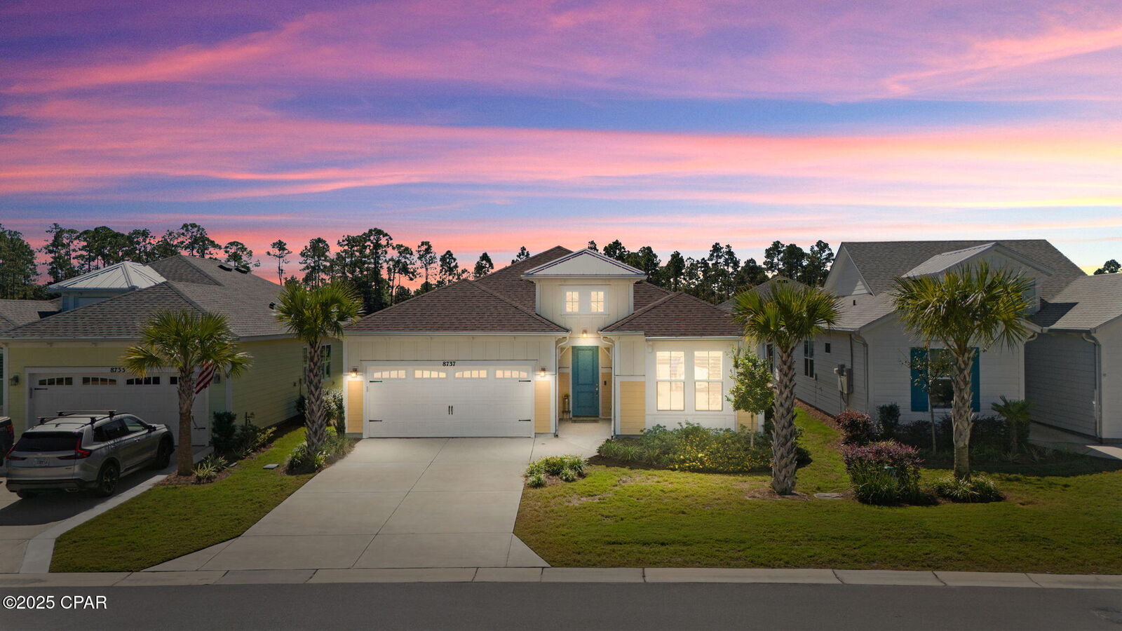 Property Photo: 8737 Coral Reef Way FL 32413
