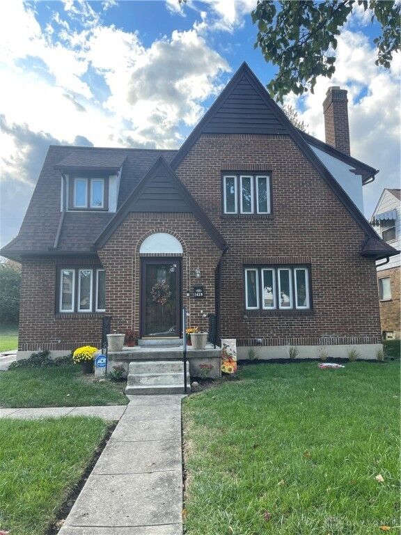 Property Photo:  1439 Kumler Avenue  OH 45406 