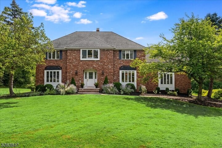 7 Oxford Dr  Clinton Twp. NJ 08801 photo