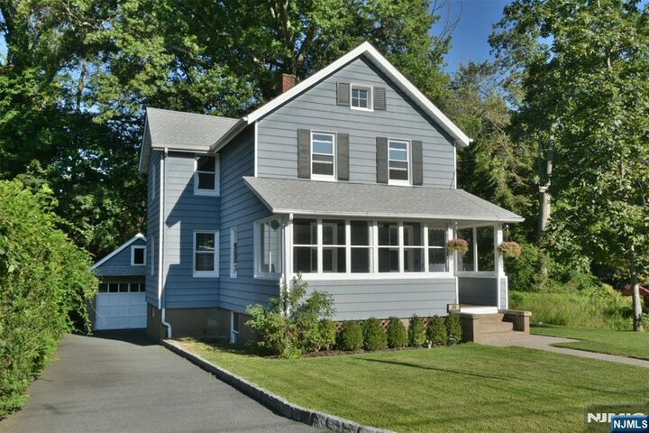 36 Hines Avenue  Mahwah NJ 07430 photo