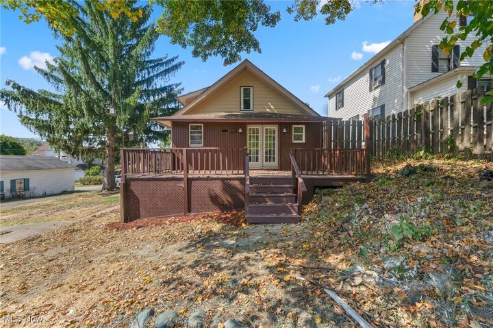 Property Photo:  237 Watson Street  OH 44436