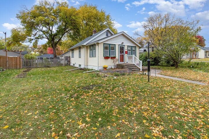 Property Photo: 3416 Sumter Avenue S MN 55426