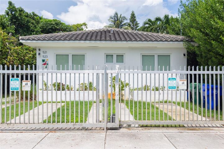 Property Photo:  523 NE 68th St 1  FL 33138 