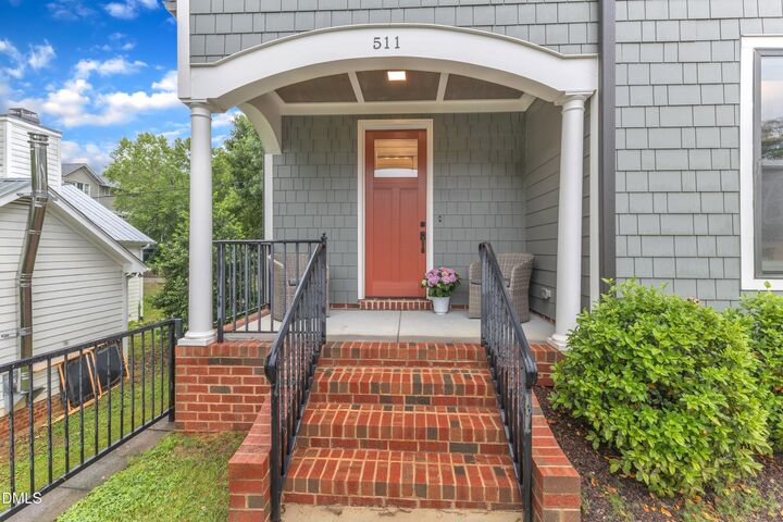 511 Hamilton Cottage Way  Raleigh NC 27605 photo