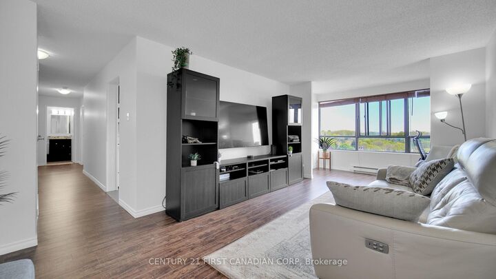 Photo de la propriété:  1600 Adelaide Street N 811  ON N5X 3H6