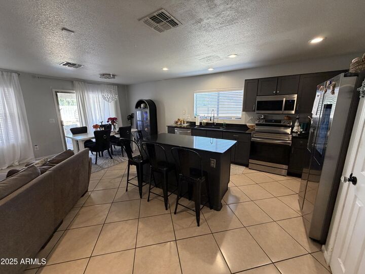 Property Photo:  3114 W Cavedale Drive  AZ 85083 
