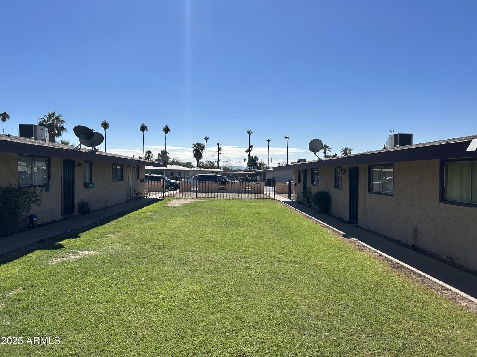 Property Photo:  2134 W Heatherbrae Drive  AZ 85015