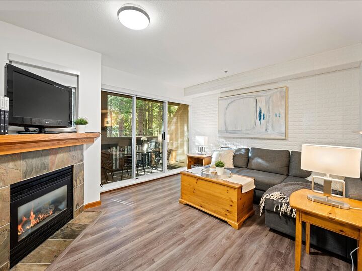 4335 Northlands Boulevard 2 — photo 1