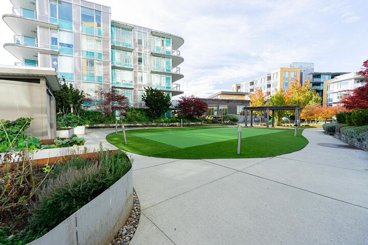Property Photo: 7708 Alderbridge Way 312 BC V6X 0P9