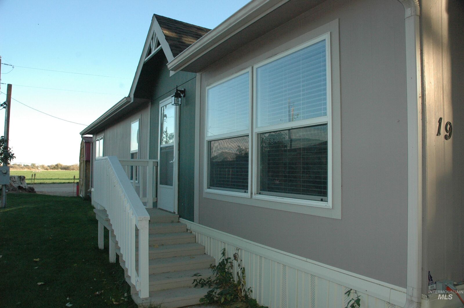 Property Photo:  4030 River Resort Dr 19  ID 83628