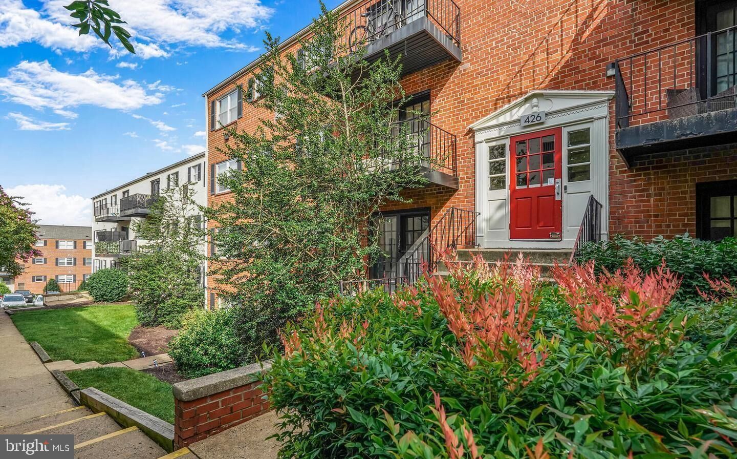 Property Photo:  426 N Armistead Street 303  VA 22312