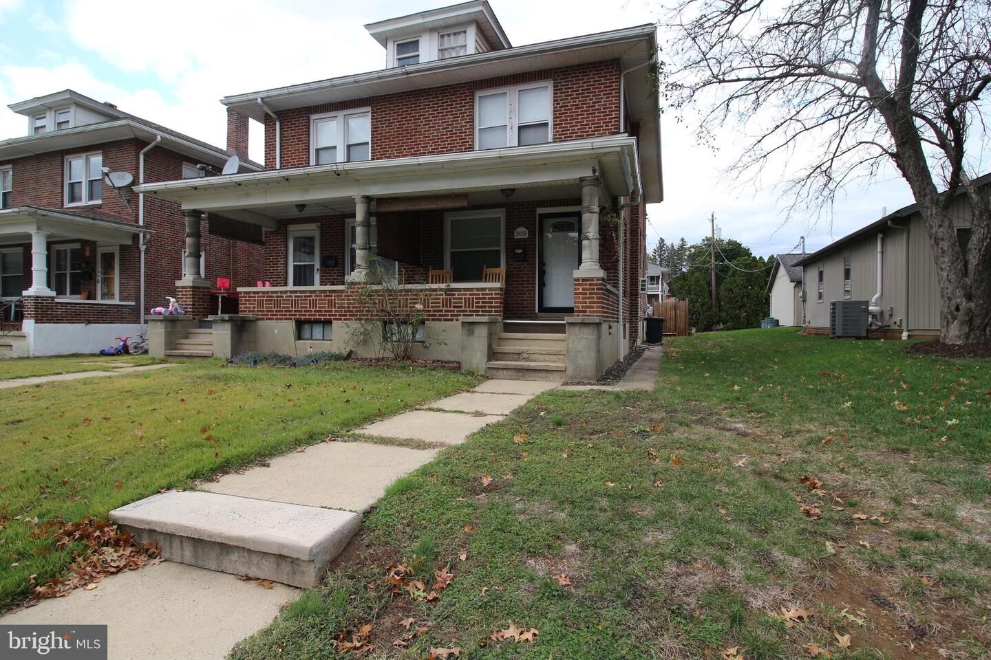 Property Photo:  305 W Elm Street  PA 19607