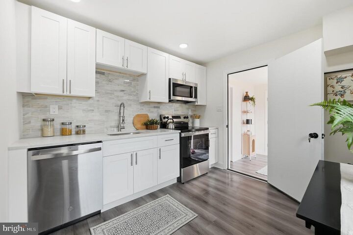 Property Photo:  5507 Wayne Avenue  NJ 08110 