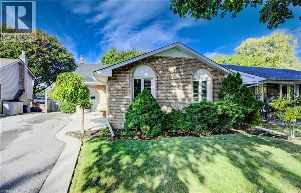 Property Photo: 280 Wendover Drive ON L9C 5X8